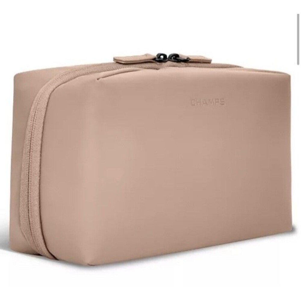 Champs Onyx Collection Nylon RFID Blocking Toiletry Bag NWT